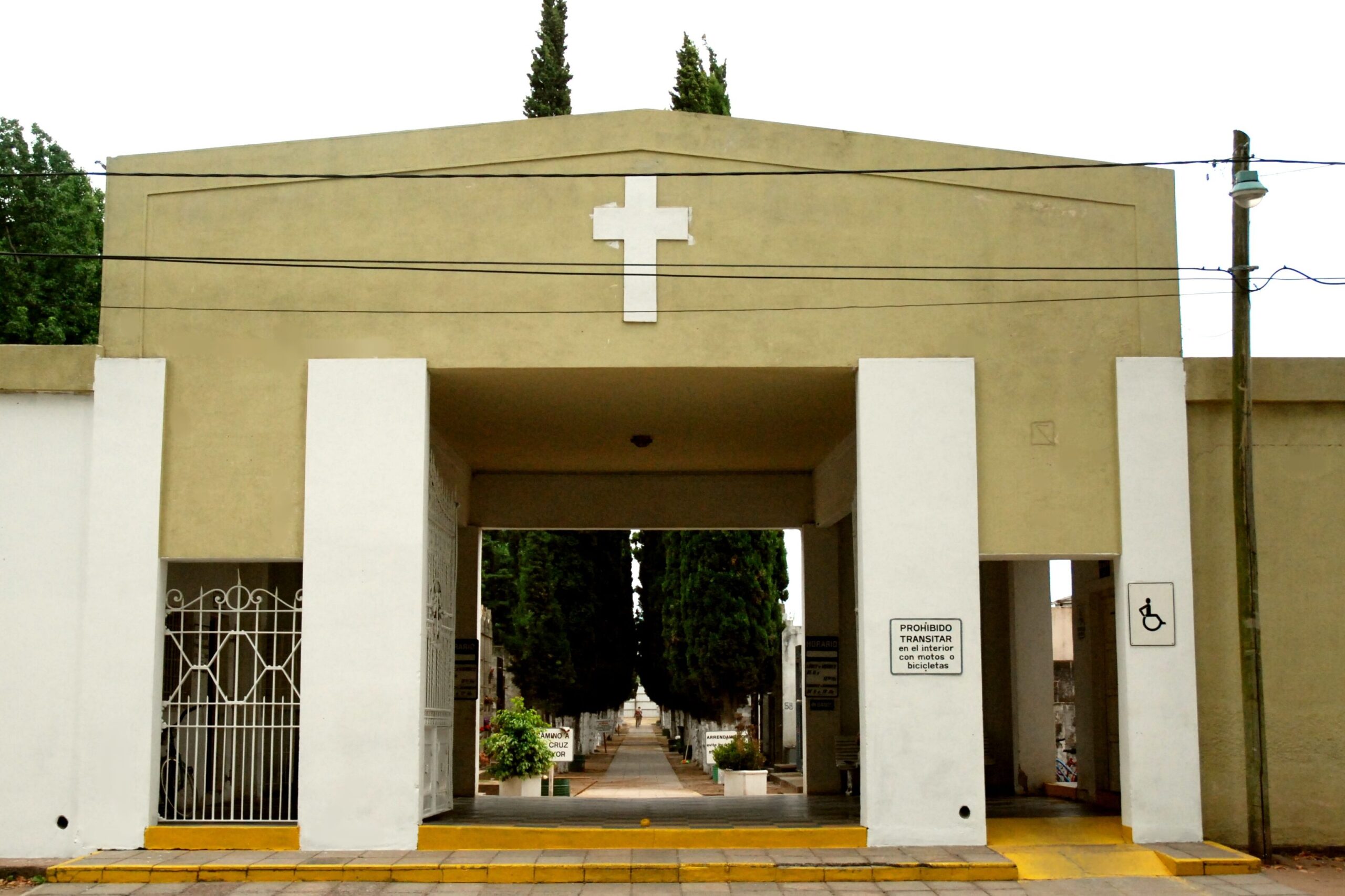 cementerio del oeste junin scaled